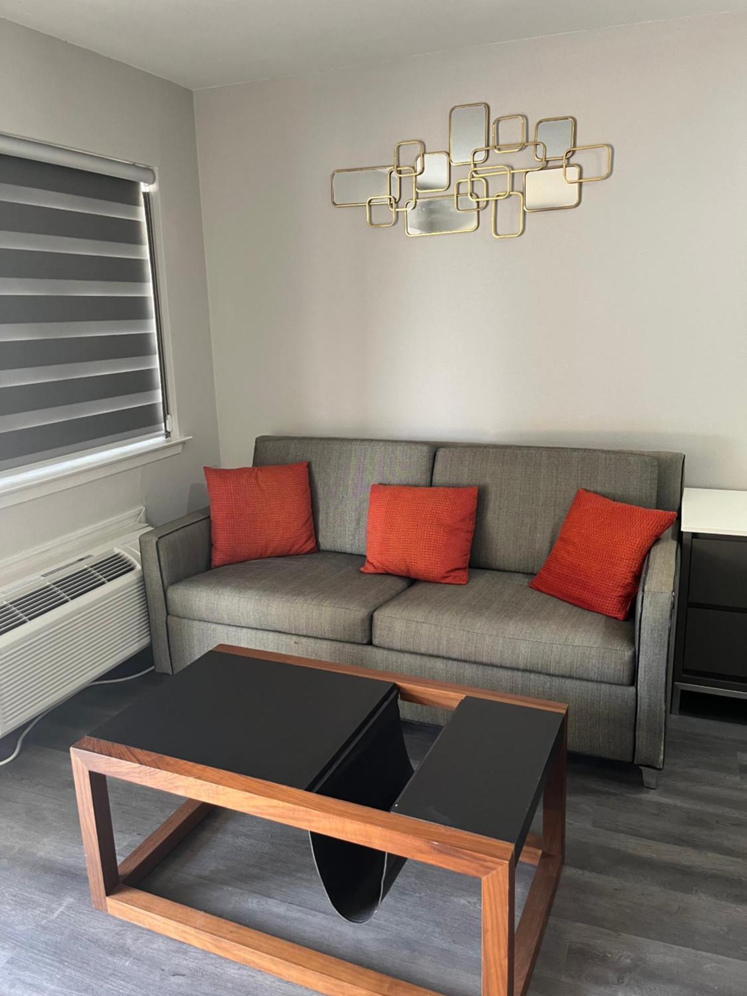 Hotel Isabella Uvalde Luaran gambar